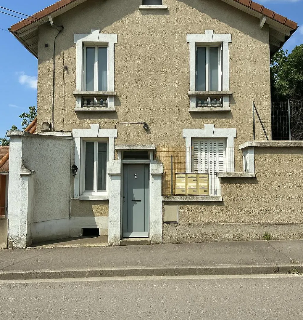 Studio 5 Villeurbanne Apartment